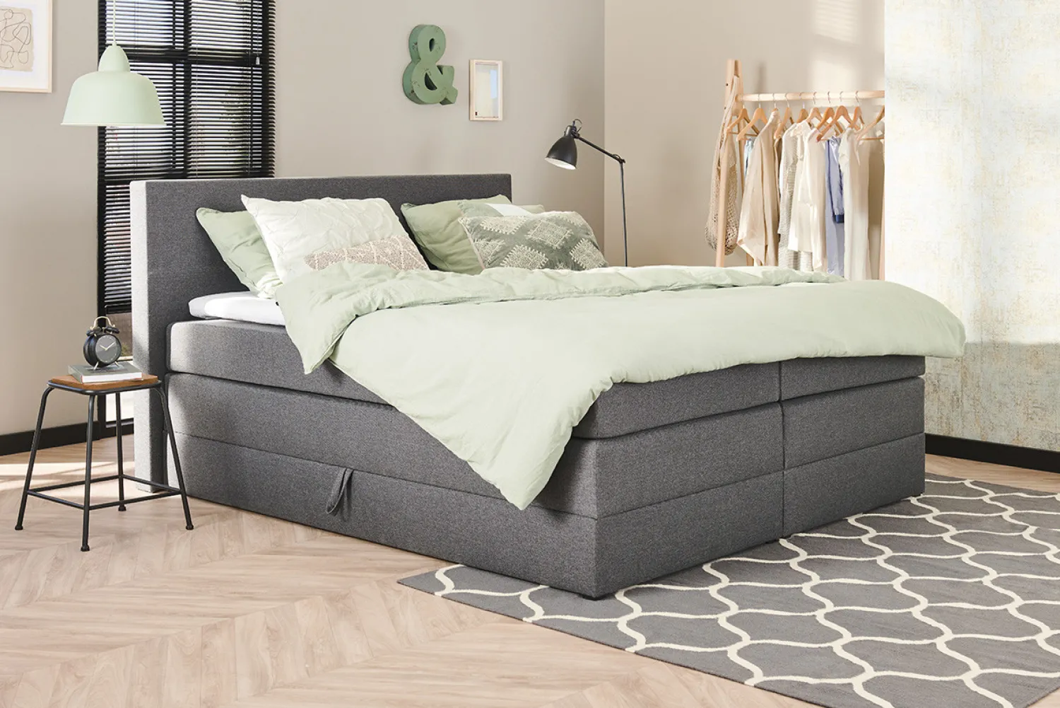 Woonsquare Queen boxspring Outlet